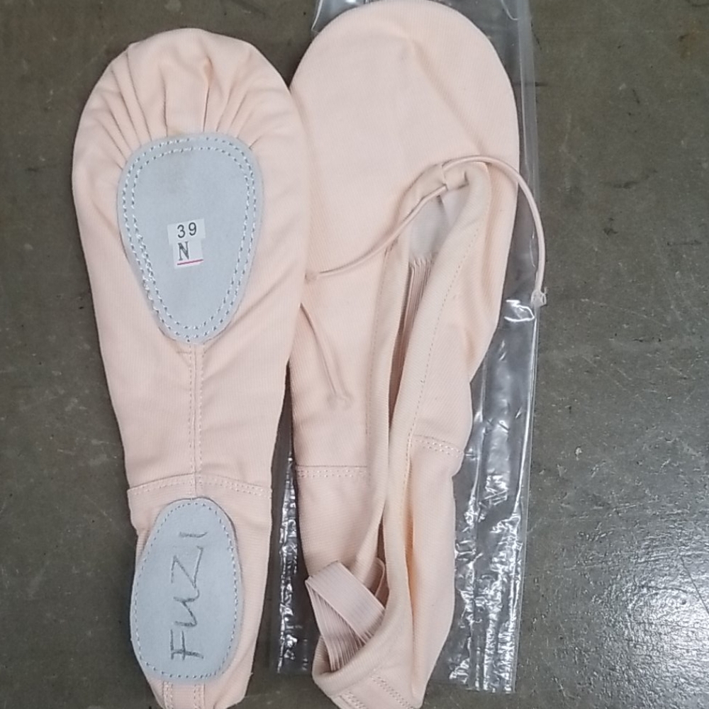 Fuzi cloth ballet slipper leather split sole  39N